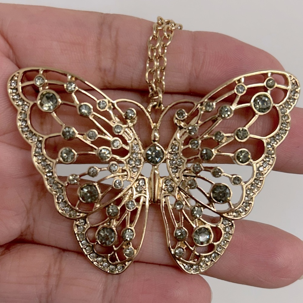 New Jessica Simpson Elegant Gold Tone Butterfly Pendant Long Necklace